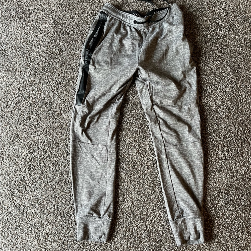 American Eagle Outfitters Gray Active Flex Joggers